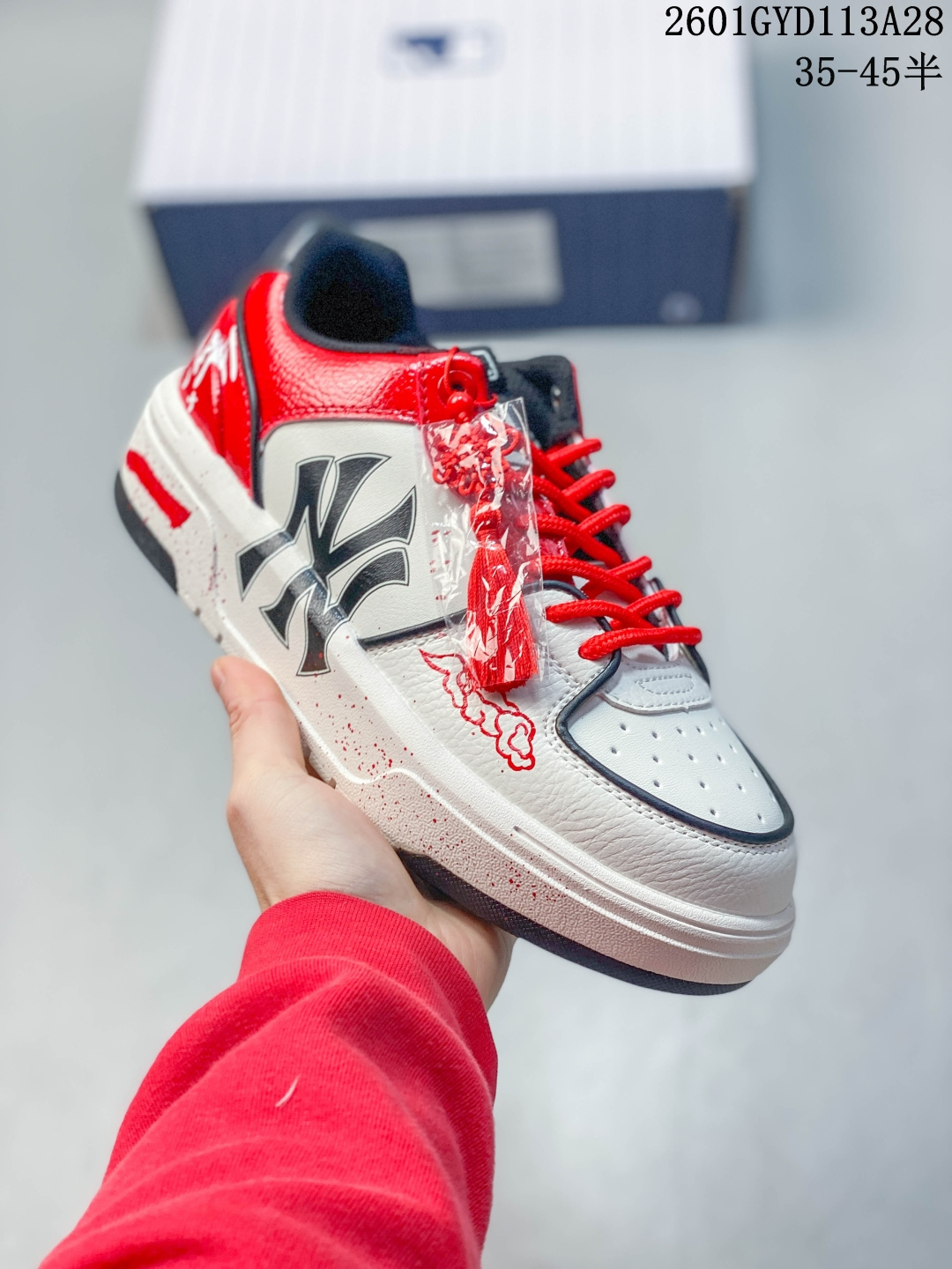 💰270
MLB Big Ball Chunky Canvas HI 复古厚底老爹风高帮百搭休闲运动慢跑鞋 涂鸦 
 122580ASUOI半 35-45
01GYD113A28