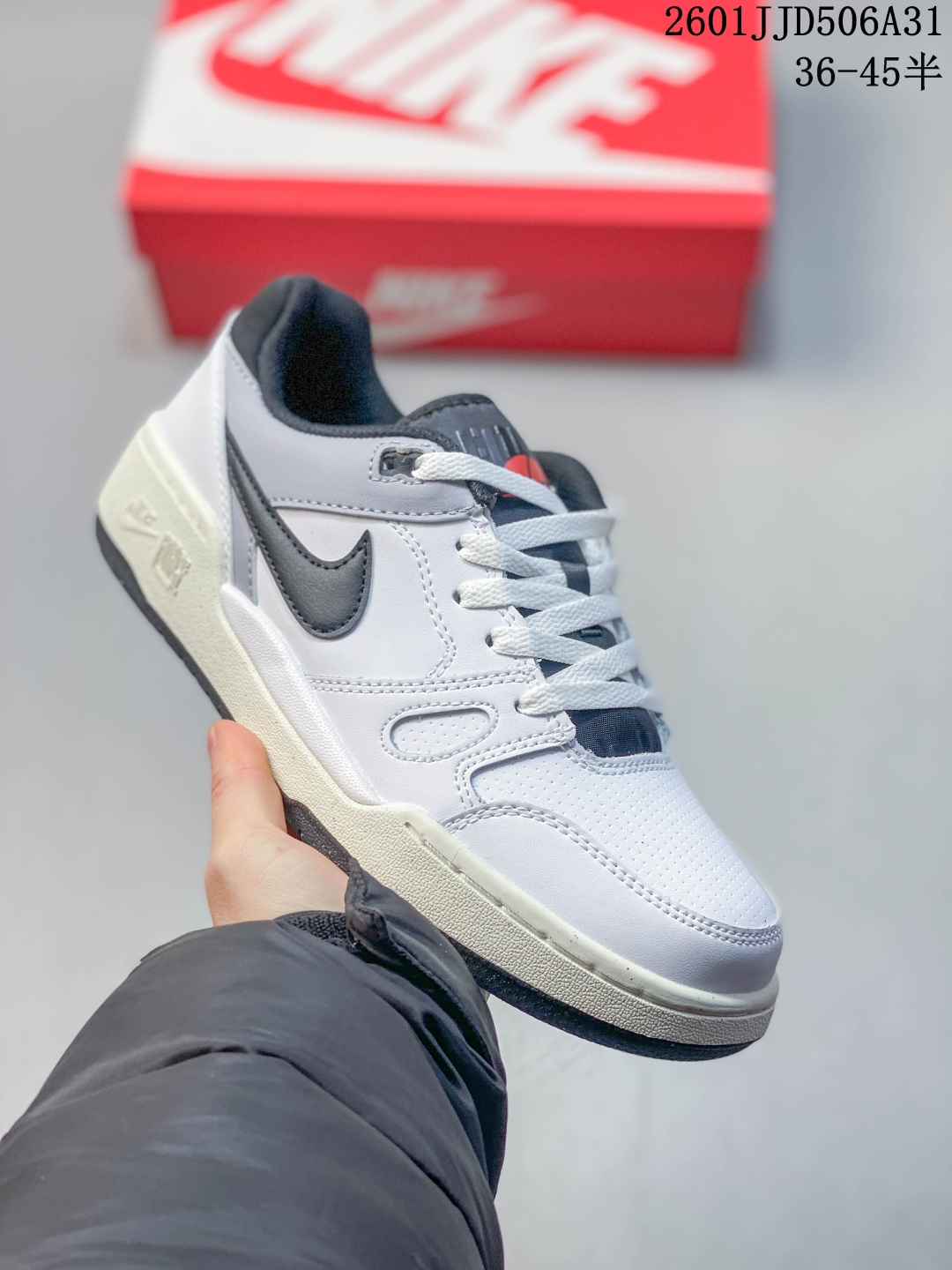 _dpJ9sZgThVy4Ch8Vv3TfcqrR1NrIkLaAuK0ihSg