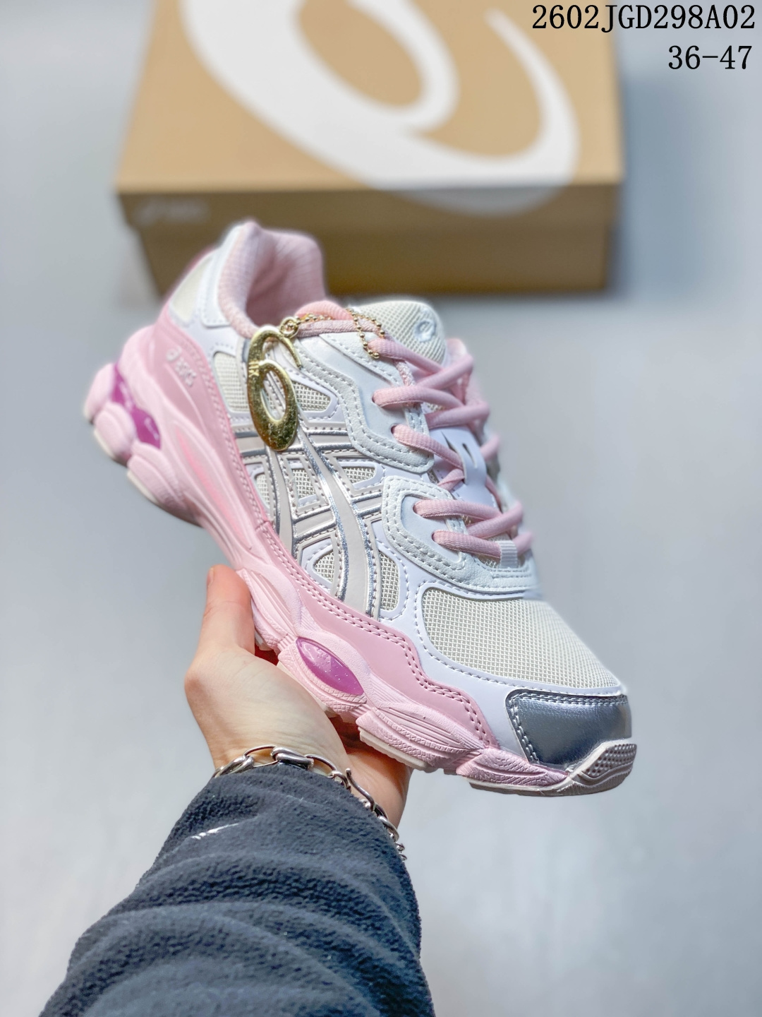 _dkL9sYrapDU1jW2p6M4xl0hzie022SFzqoR5Syg