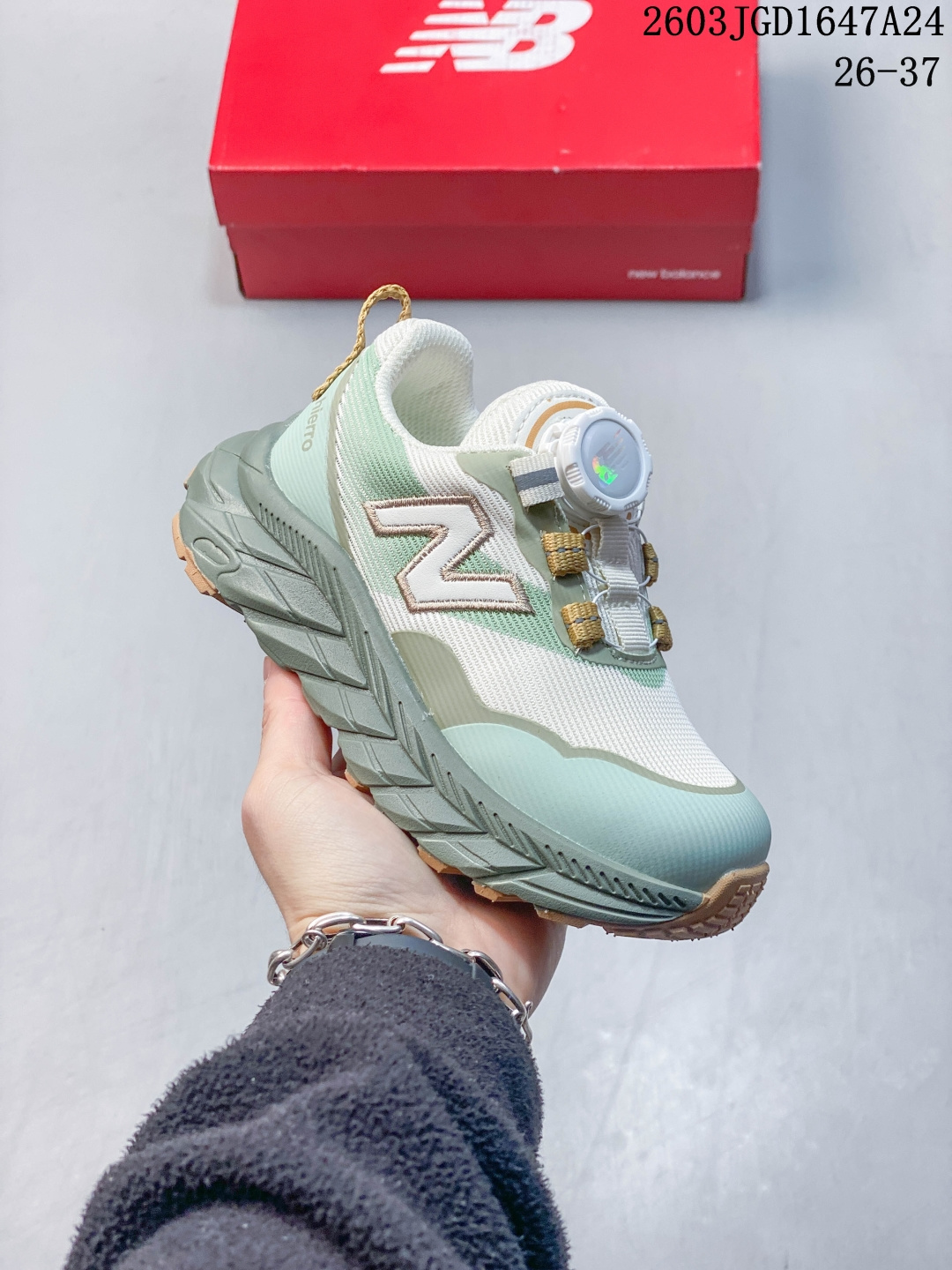 New Balance NB Fresh Foam 舒适运动织物防滑耐磨低帮童鞋 货号:MMOR68G 码数:如图 03JGD1647A24