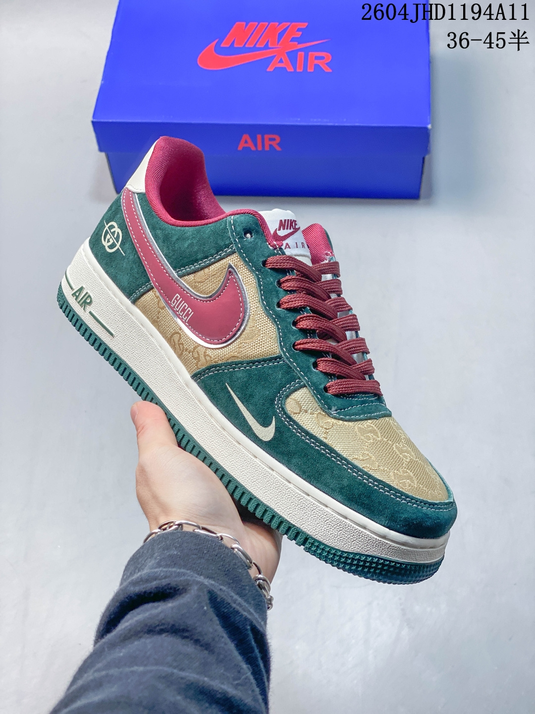 Gucci Sneakers SY1388 12402