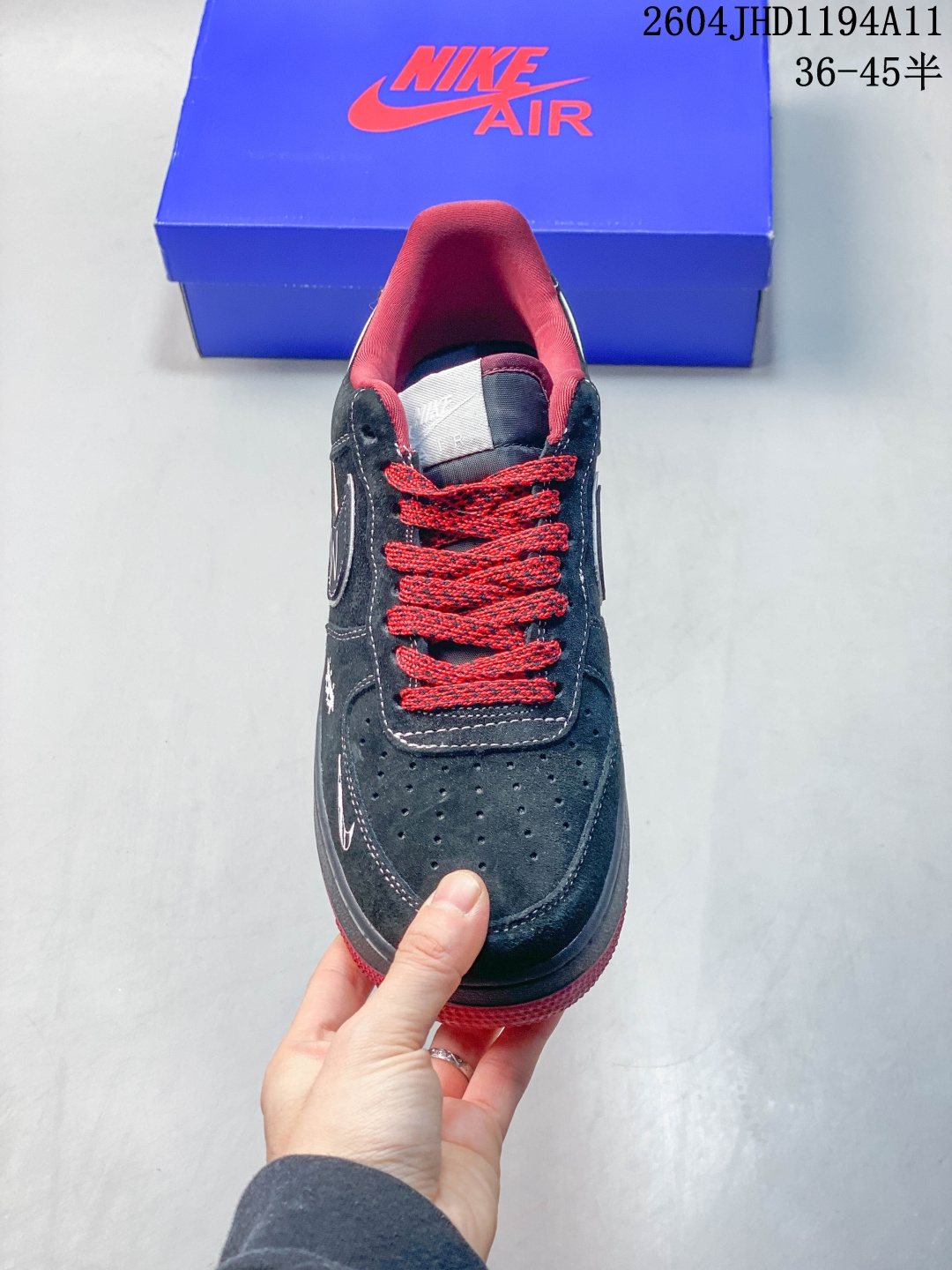 Alternative view of Gucci Sneakers SY1388 12401