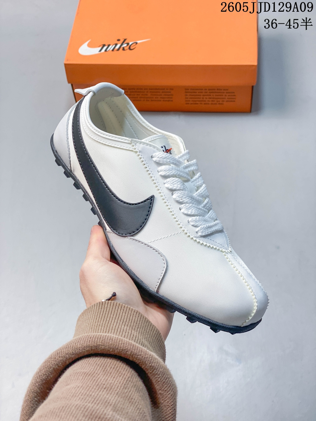 Nike Moon Shoe OG 月亮鞋 白红 白黑低帮生活休闲鞋 II0407-100 05JJD129A09