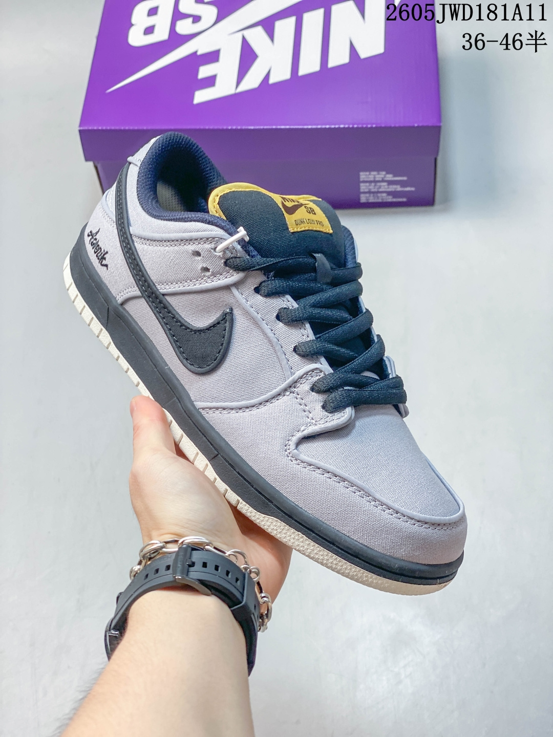 Nike/ 男女鞋制，2021版更新数据窄楦版型，鞋垫嵌EVA缓震物料及Air Zoom气垫，外置RB耐磨橡胶大底❗️Nike SB Dunk Low Pro"Pastoral Print"扣篮系列低帮休闲运动滑板板鞋“ FN5880-001 类型：男女鞋 码数：36 36.5 37.5 38 38.5 39 40 40.5 41 42 42.5 43 44 45 46 编码：260512375.822 05JWD181A11 image 1