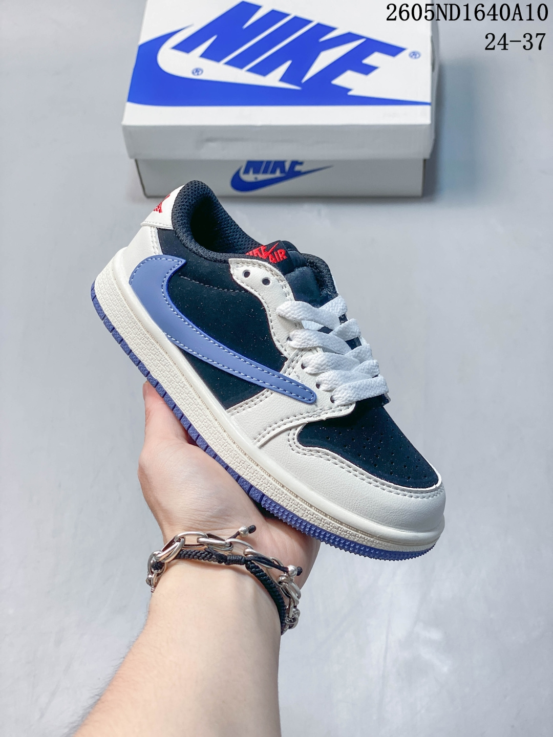 超萌童鞋✅Nike Air Jordan 1 Low 经典百搭 AJ1 耐克 低帮休闲板鞋 货号:553558-404 尺码:如图 05ND1640A10