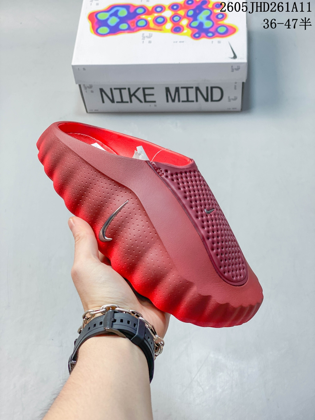 Nike Mind 001 舒适贴合 科技风包头拖鞋 男女款 红色 05JHD261A11