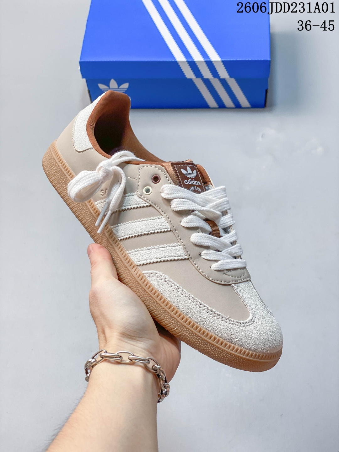 Adidas Originals Samba OG :KJ7305 :36 36.5 37 38 38.5 39 40 40.5 41 42 42.5 43 44 45
ID:HL Taglia:36 45
06JDD231A01