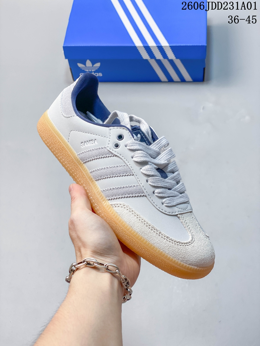 Adidas Originals Samba OG :KJ7305 :36 36.5 37 38 38.5 39 40 40.5 41 42 42.5 43 44 45
ID:HL Taglia:36 45
06JDD231A01
