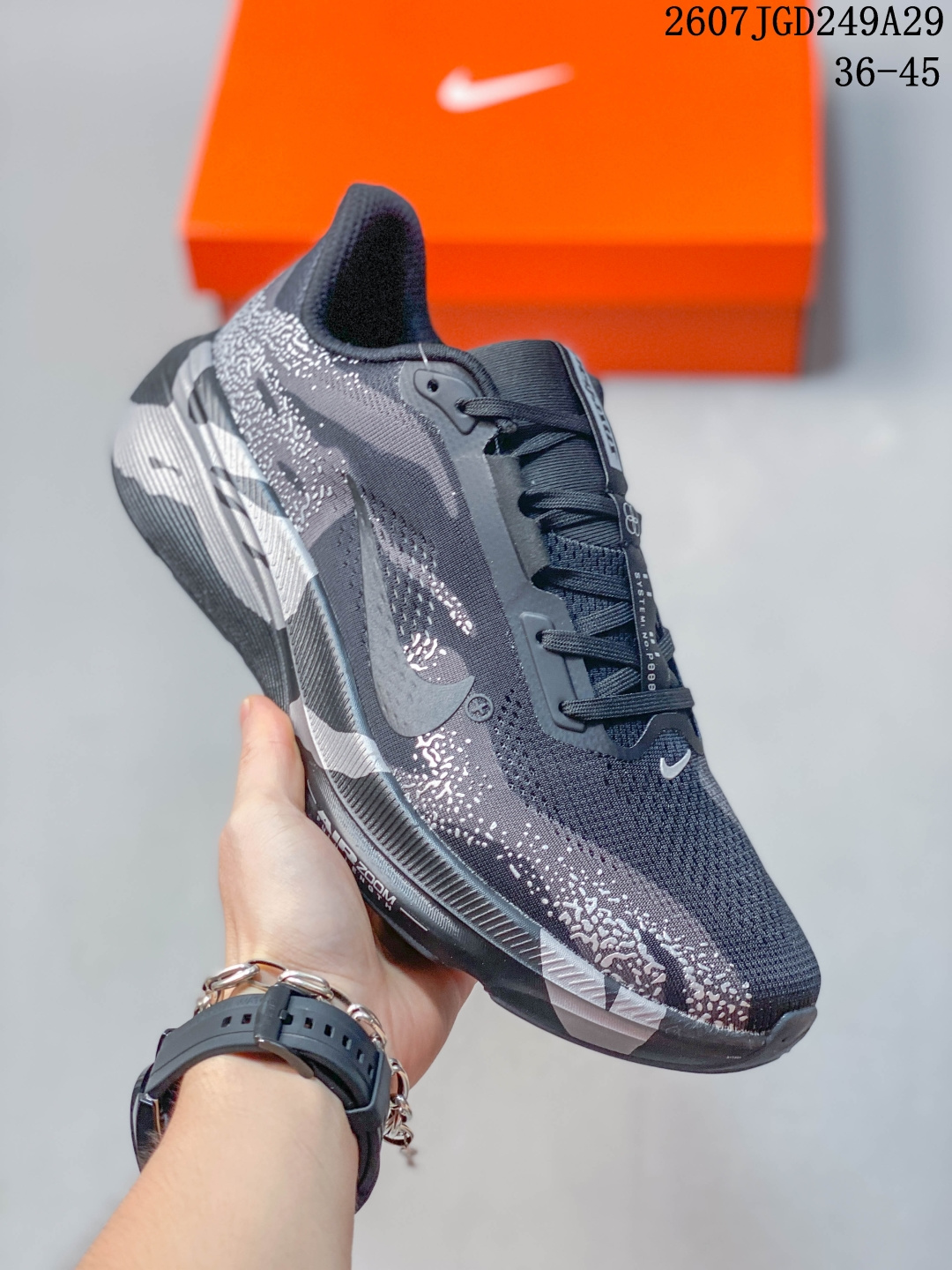 Nike Pegasus 42 Air Zoom DSRPT 舒适贴合透气跑步鞋 男款 黑灰 07JGD249A29 image 1