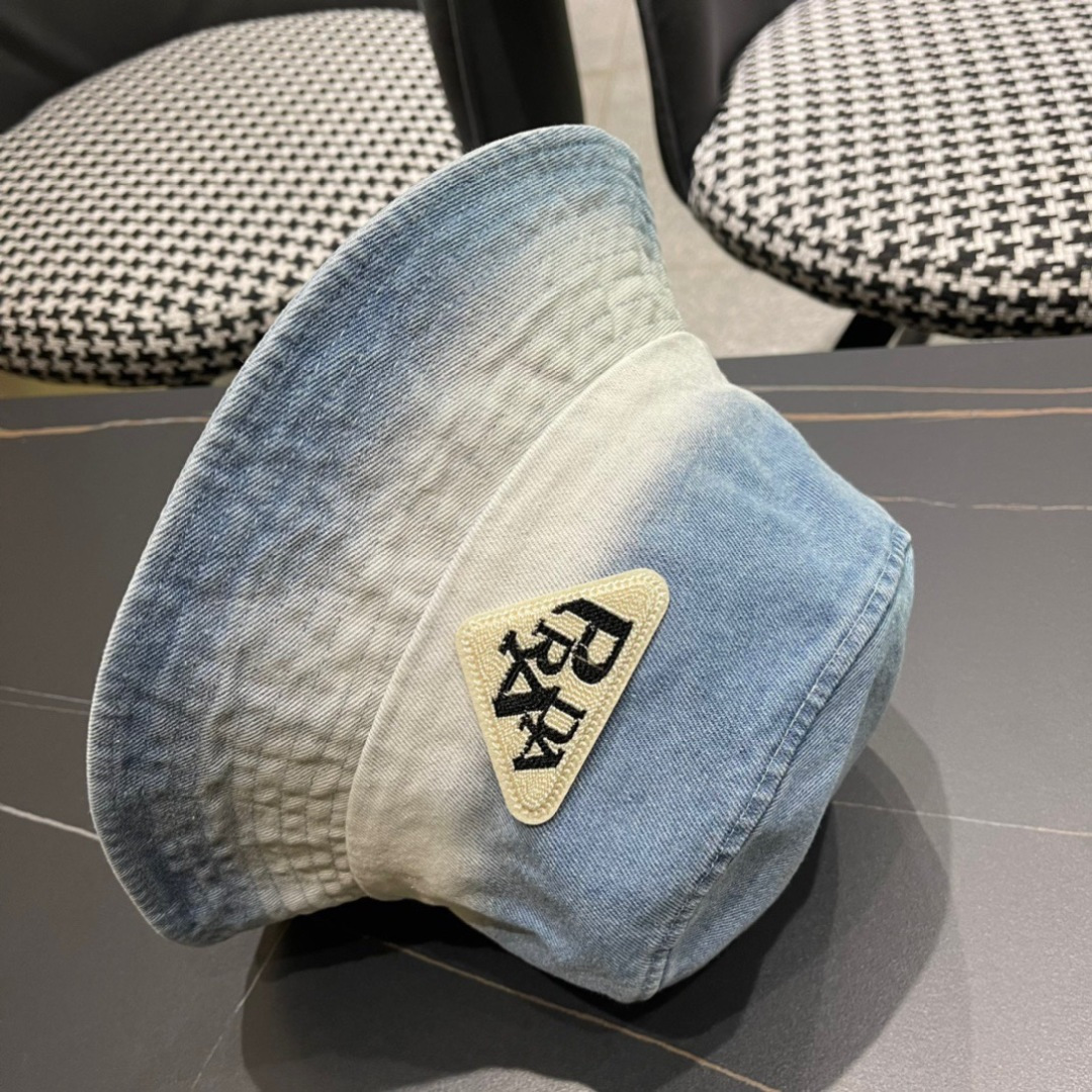 
【普拉达】PRADA新款牛仔渔夫帽，新款上架，超好搭配，赶紧入手吧