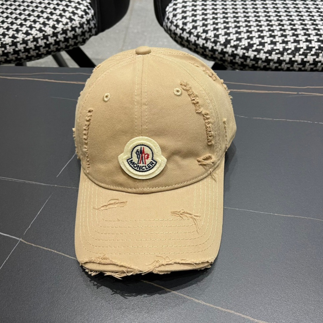  春夏新款 蒙口MONCLER破洞棒球帽，年轻时尚潮人穿搭色系，视觉效果超强，好看有质感！
