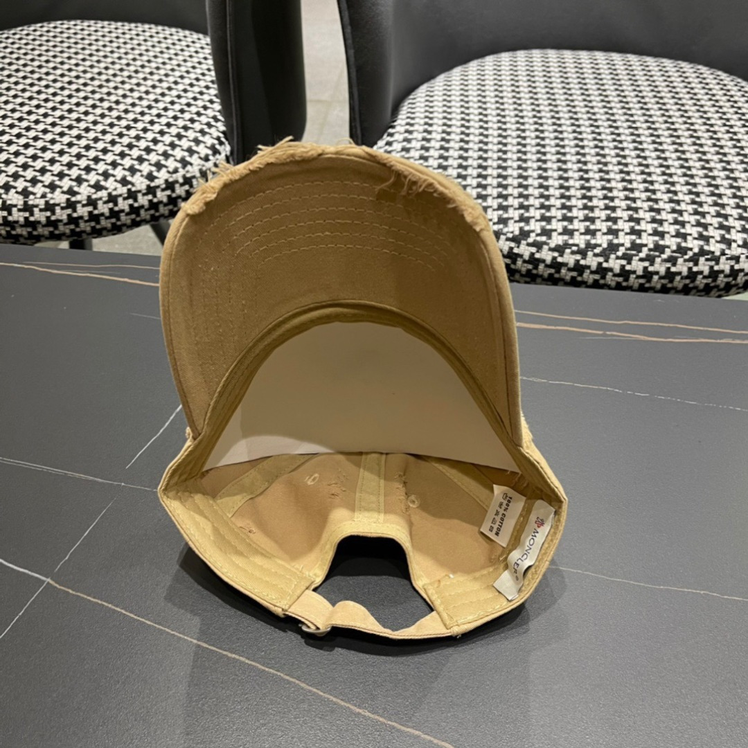  春夏新款 蒙口MONCLER破洞棒球帽，年轻时尚潮人穿搭色系，视觉效果超强，好看有质感！