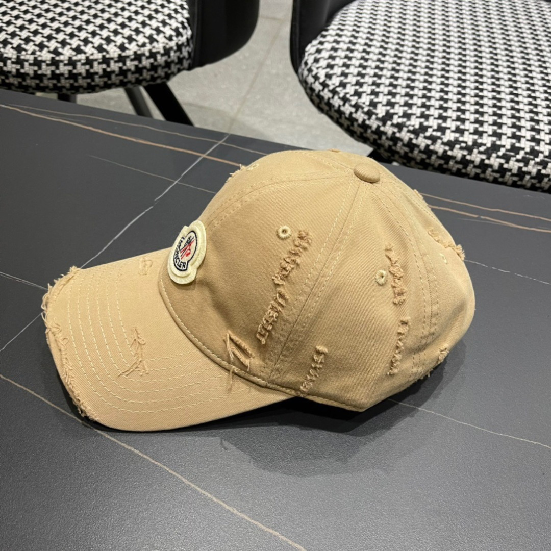  春夏新款 蒙口MONCLER破洞棒球帽，年轻时尚潮人穿搭色系，视觉效果超强，好看有质感！