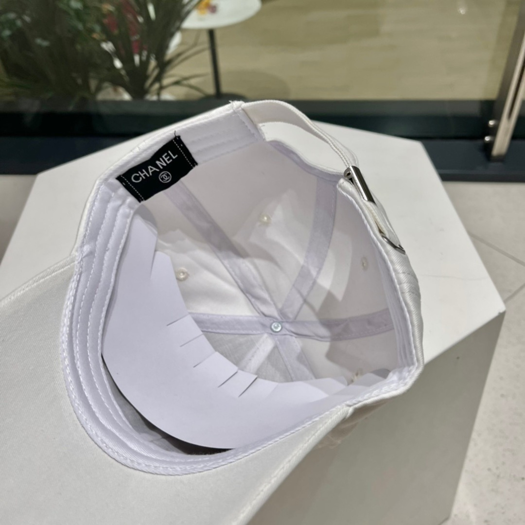   Chanel香奈儿新款鸭舌帽，高品质棒球帽，黑 白米三色，头围57cm左右