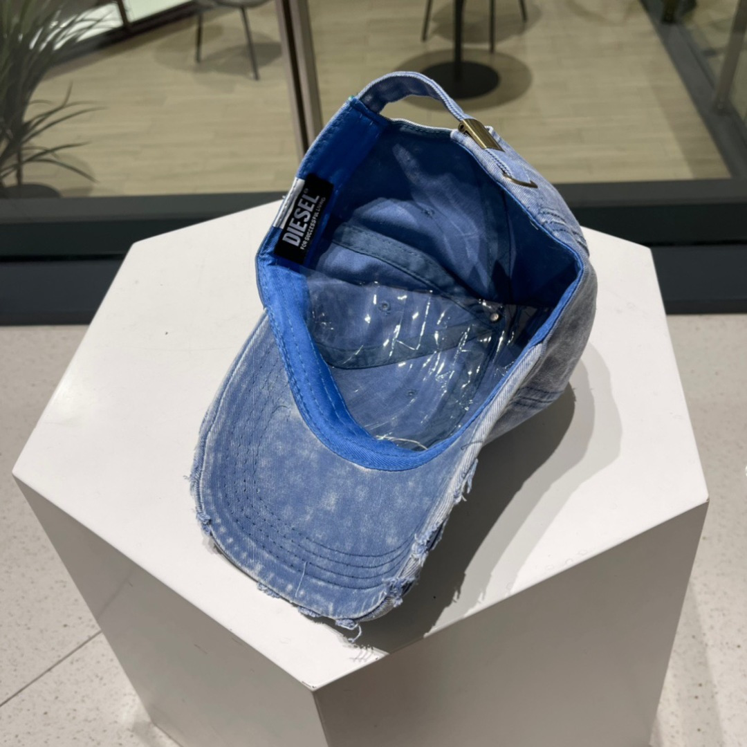  Diesel 迪赛破洞 棒球帽🧢 🔥2093春夏款棒球帽🧢，出街必备超好搭配，高品质 内标齐全，赶紧入