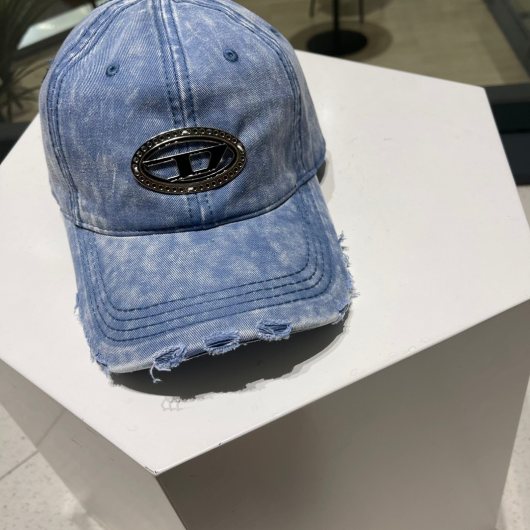  Diesel 迪赛破洞 棒球帽🧢 🔥2093春夏款棒球帽🧢，出街必备超好搭配，高品质 内标齐全，赶紧入