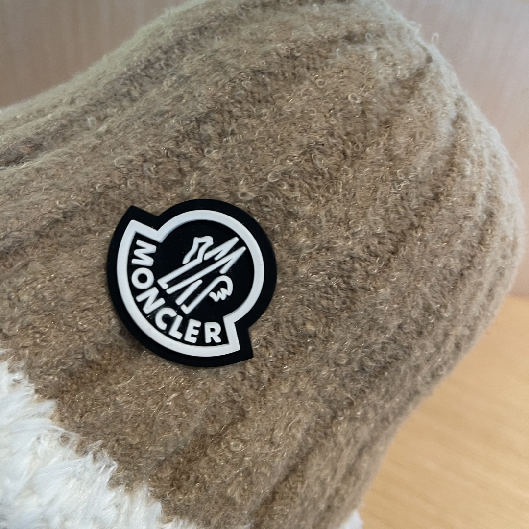 MONCLER蒙口子女冬款2024新款渔夫帽女士秋冬季毛绒百搭防寒保暖盆帽