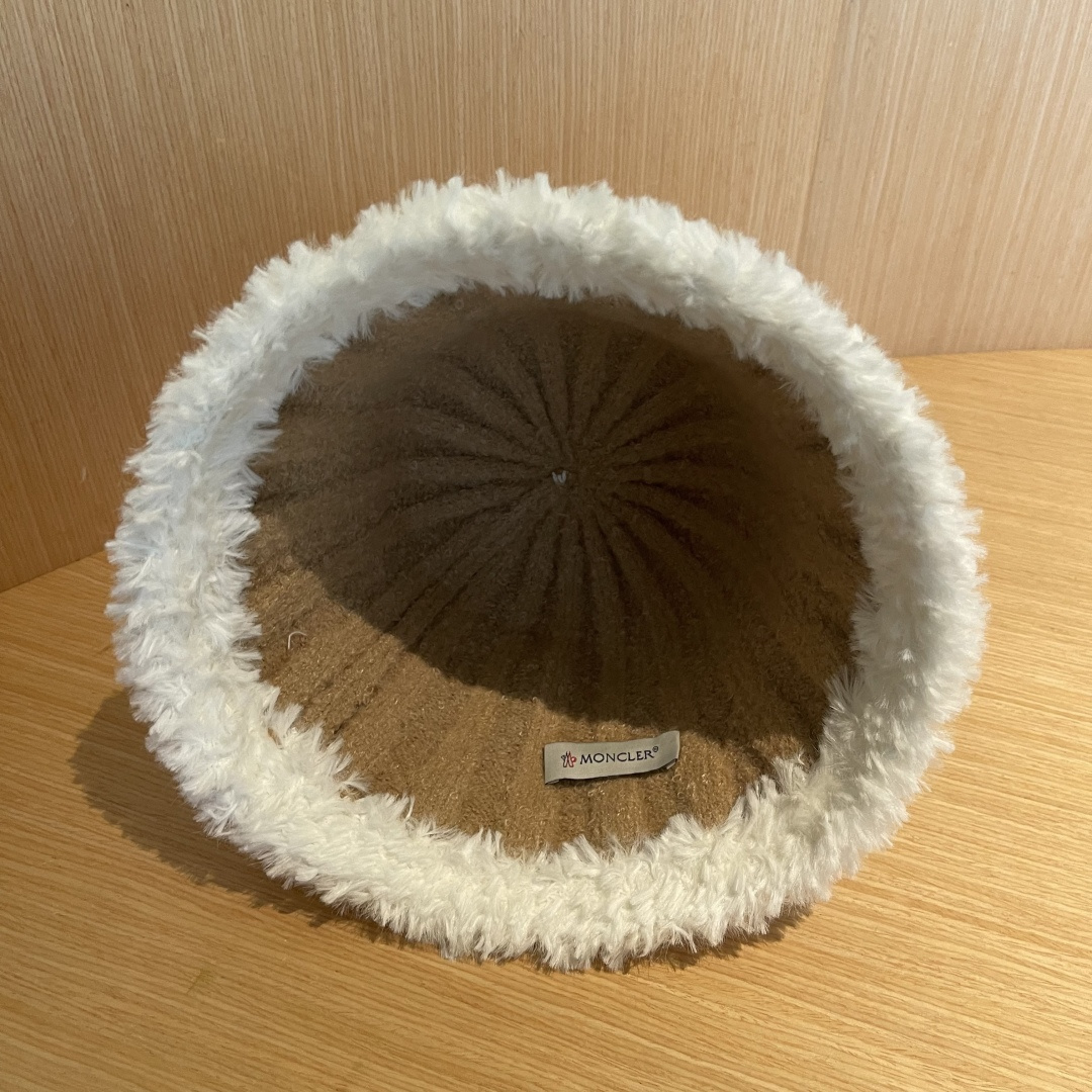 MONCLER蒙口子女冬款2024新款渔夫帽女士秋冬季毛绒百搭防寒保暖盆帽