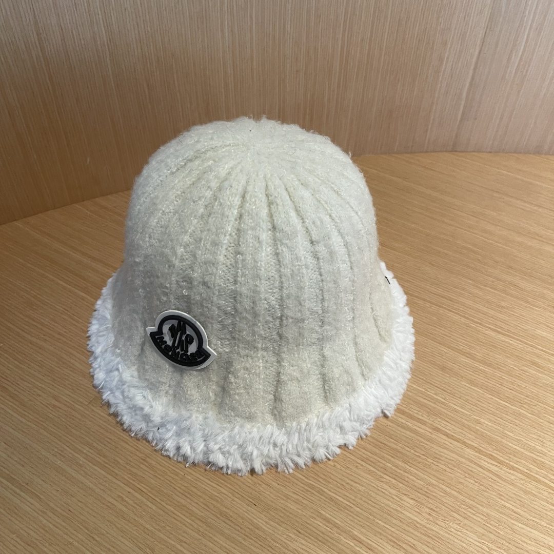 MONCLER蒙口子女冬款2024新款渔夫帽女士秋冬季毛绒百搭防寒保暖盆帽