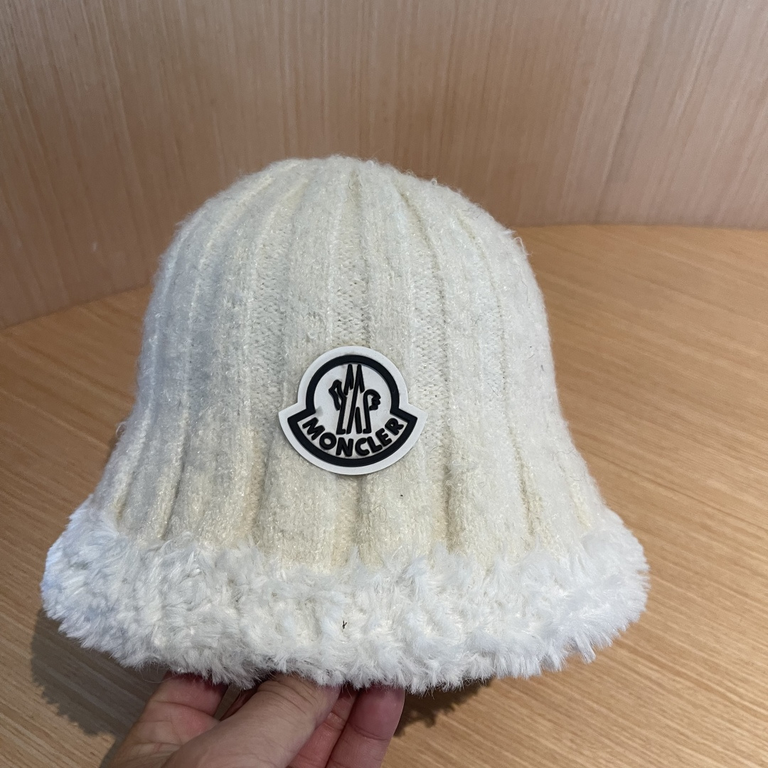 MONCLER蒙口子女冬款2024新款渔夫帽女士秋冬季毛绒百搭防寒保暖盆帽