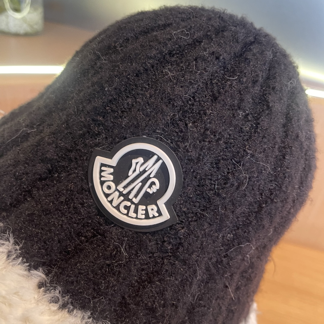 MONCLER蒙口子女冬款2024新款渔夫帽女士秋冬季毛绒百搭防寒保暖盆帽