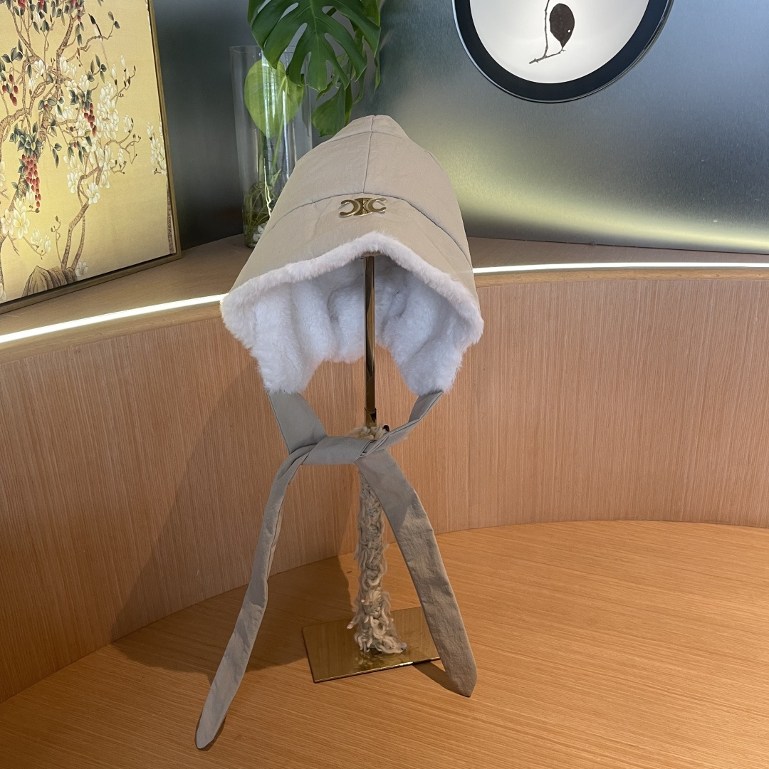 NO:580614,CELINE Celine new autumn and winter irregular warm ear protection fisherman hat, hat fisherman hat baseball cap knitted hat, hat, celine, celine, espadrilles, hats19860909CELINE赛琳 新款秋冬不规则保暖护耳渔夫帽,帽子渔夫帽棒球帽针织帽,帽子,celine,celine,espadrilles,hats,hat