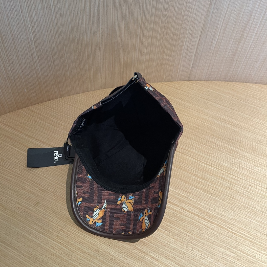  Fendi（芬迪）新款原单棒球帽， 专柜热卖款，复古双F提花口碑极佳，11开模订制，轻盈透气！质量超赞