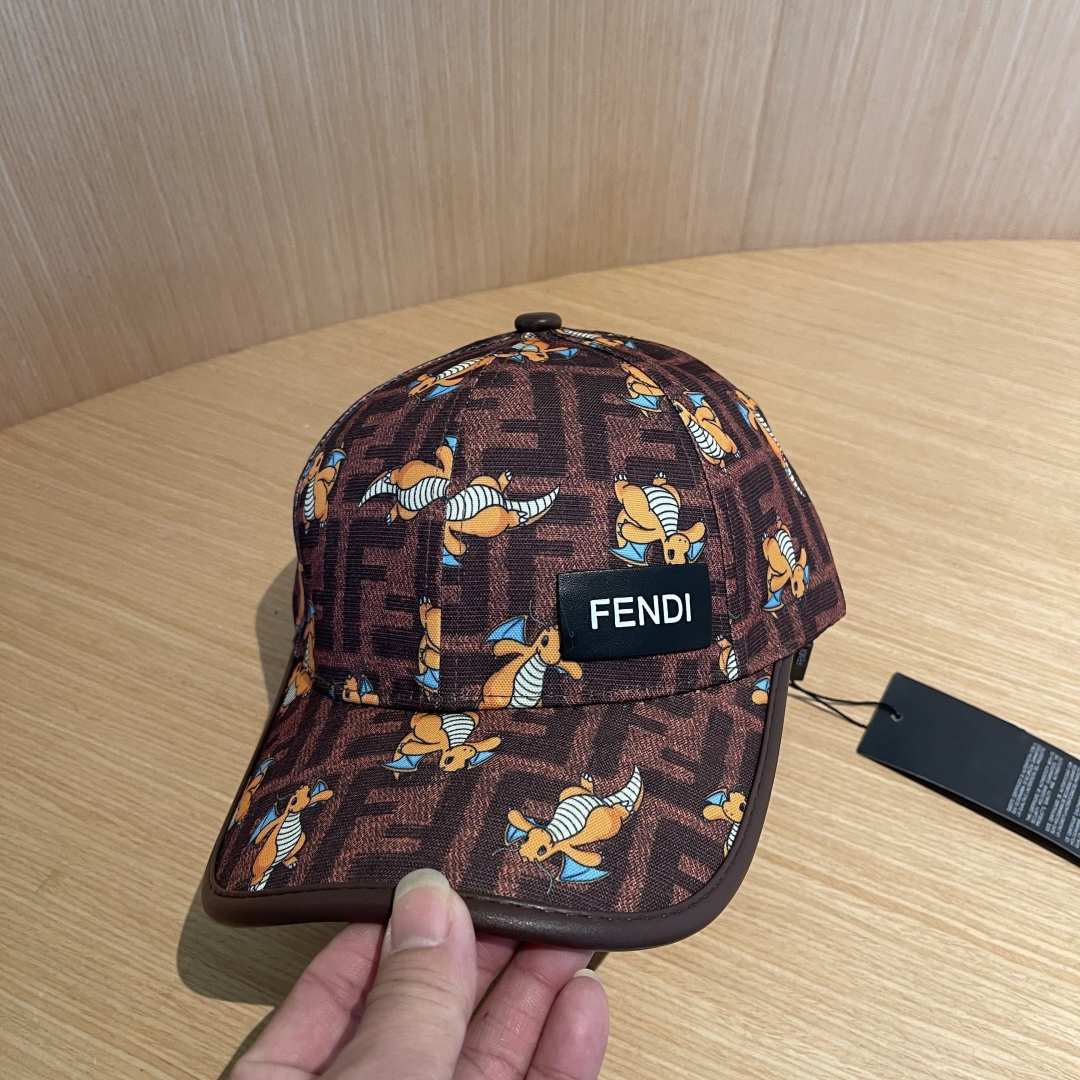  Fendi（芬迪）新款原单棒球帽， 专柜热卖款，复古双F提花口碑极佳，11开模订制，轻盈透气！质量超赞