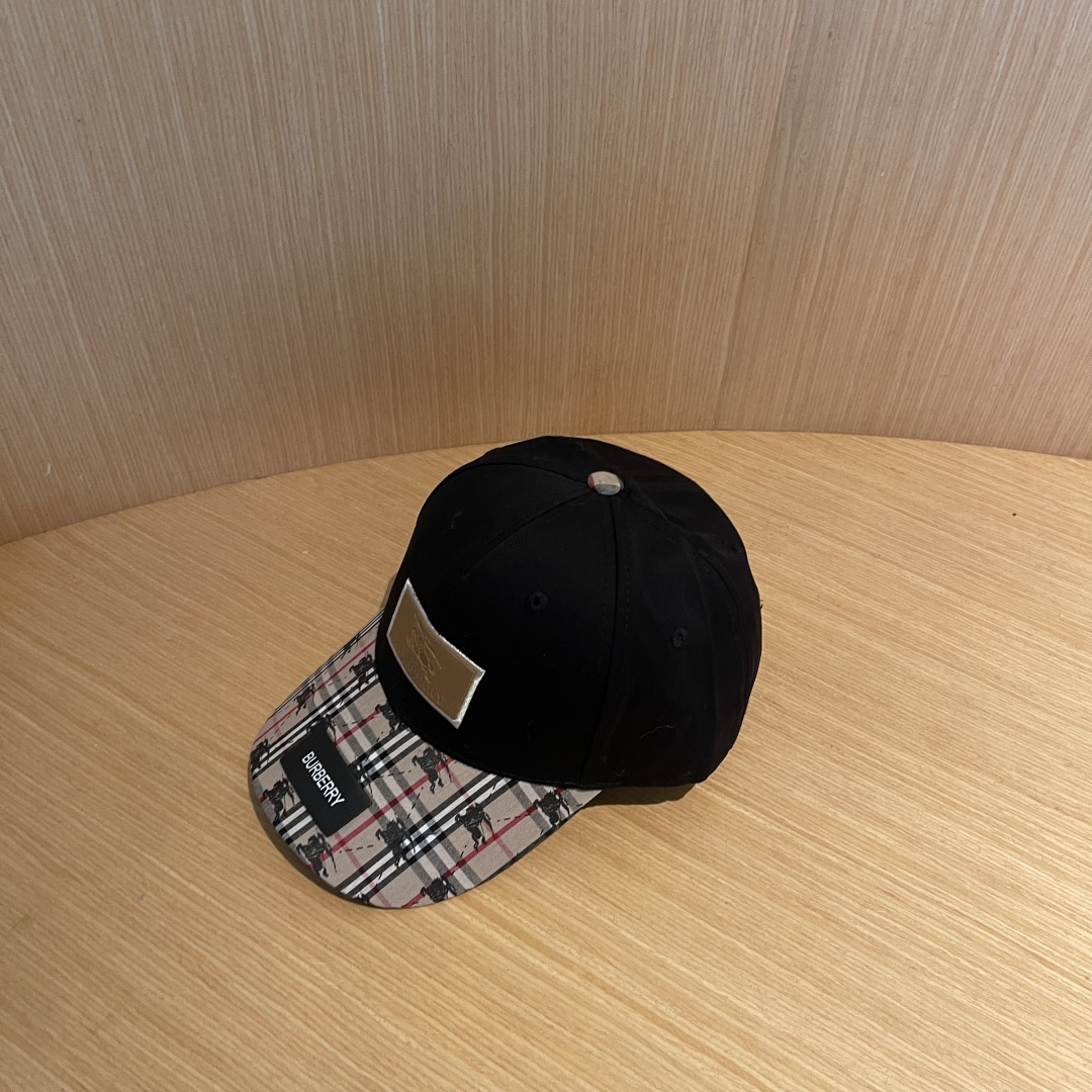  Burberry（巴宝莉）专柜爆款原单棒球帽，11开模订制，立体刺绣，精致无暇！100%纯棉面料，原厂