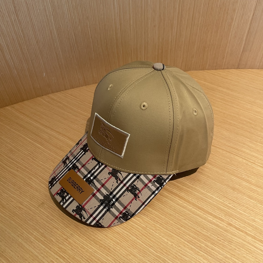  Burberry（巴宝莉）专柜爆款原单棒球帽，11开模订制，立体刺绣，精致无暇！100%纯棉面料，原厂