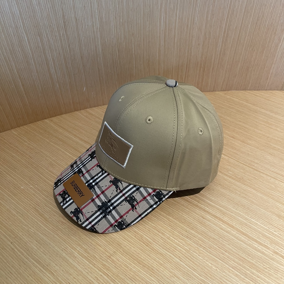  Burberry（巴宝莉）专柜爆款原单棒球帽，11开模订制，立体刺绣，精致无暇！100%纯棉面料，原厂