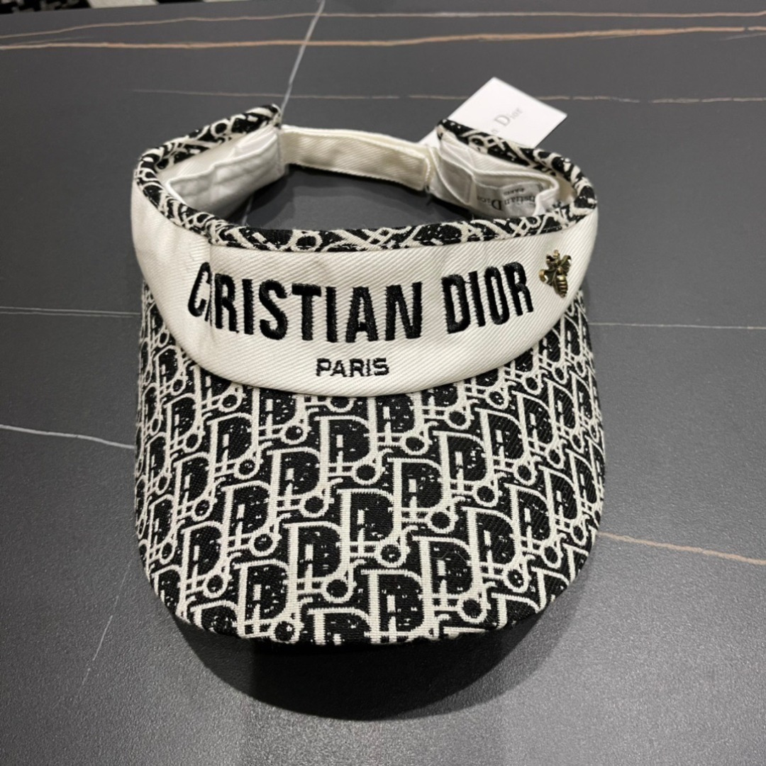 NO:220873,Dior Dior Spring and Summer original new counter hot rust letter empty top hat. The simpler the more advanced it is, the fashionable and elegant you can close your eyes and buy a hat, fisherman's hat, baseball hat, knit hat, hat, dior, dior, espadrilles, hats19860909迪奥Dior 春夏原单新款专柜爆款刺锈字母空顶帽 越简单越高级,时尚雅致 懂货可以闭眼入手帽子渔夫帽棒球帽针织帽,帽子,dior,dior,espadrilles,hats,hat