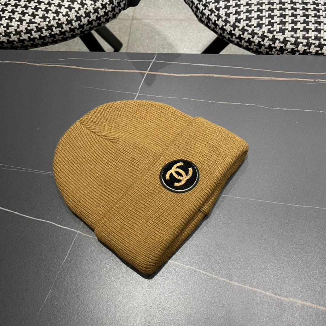 Chanel香奈儿秋冬网红时尚毛线帽，小红书爆款，手感超柔软舒适的针织线帽，