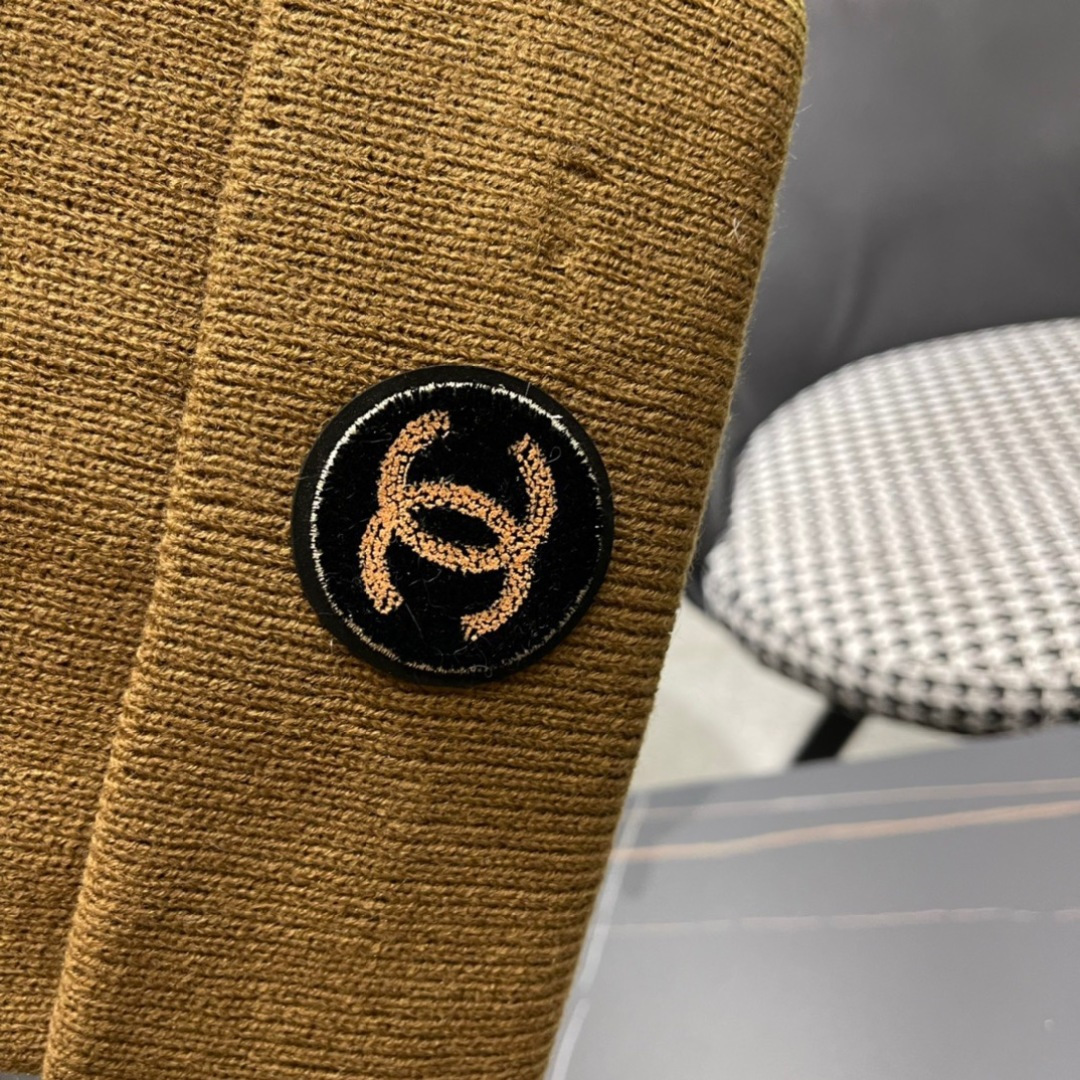 Chanel香奈儿秋冬网红时尚毛线帽，小红书爆款，手感超柔软舒适的针织线帽，