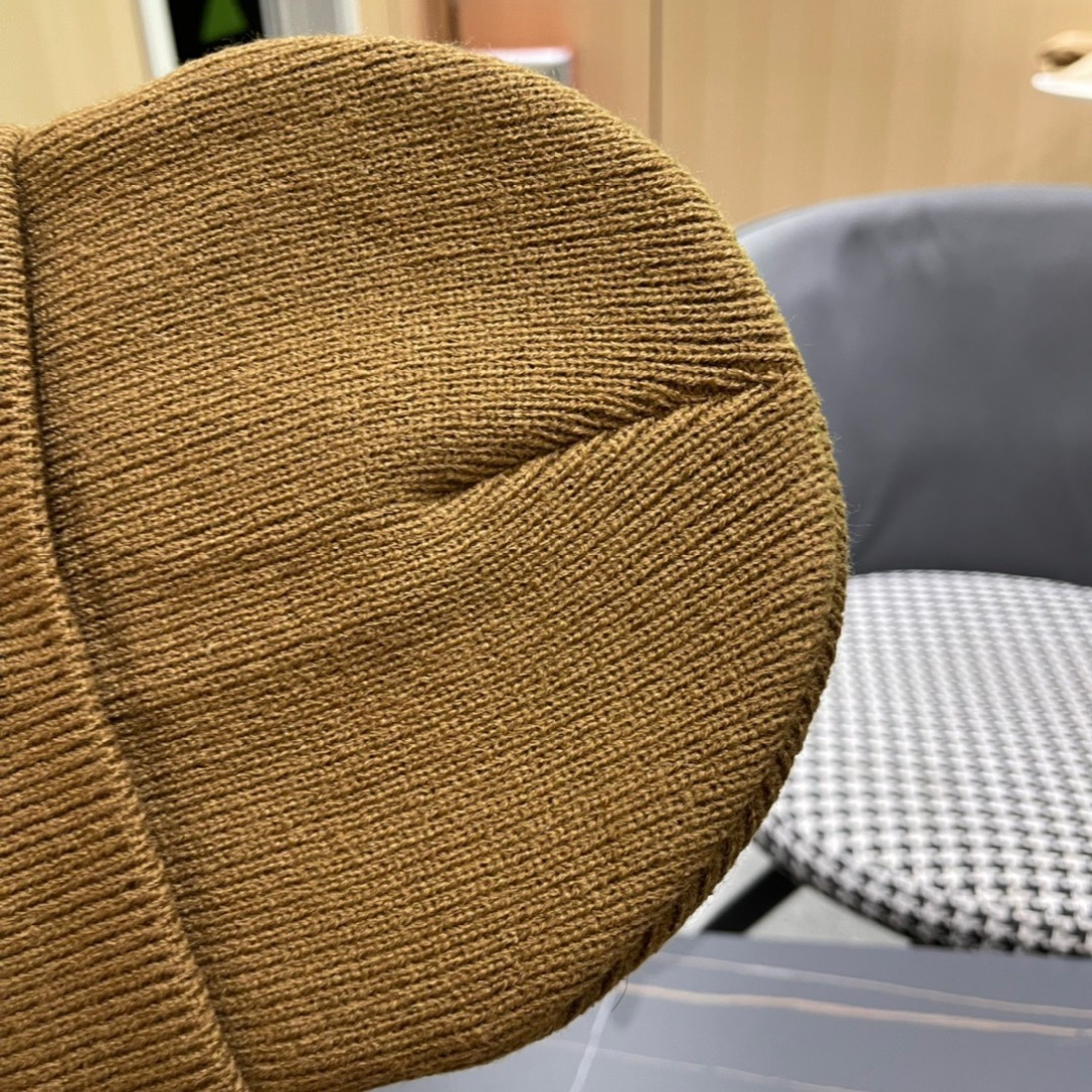 Chanel香奈儿秋冬网红时尚毛线帽，小红书爆款，手感超柔软舒适的针织线帽，