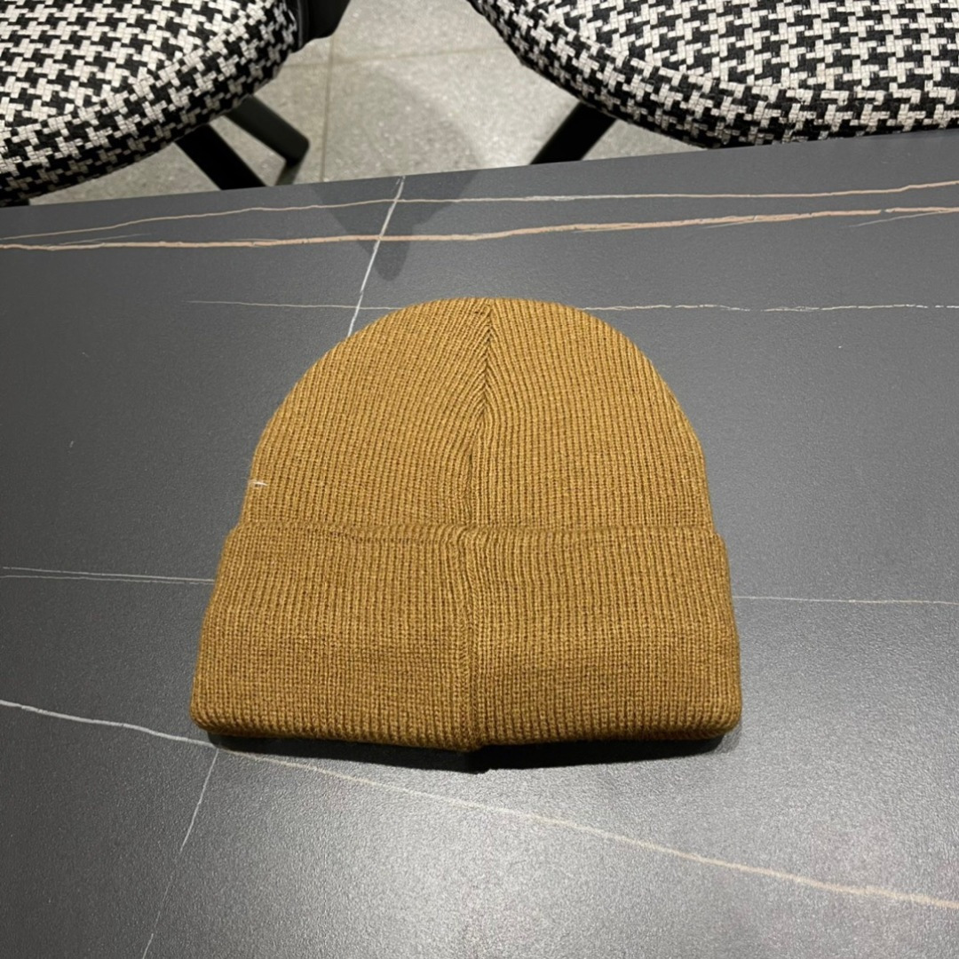 Chanel香奈儿秋冬网红时尚毛线帽，小红书爆款，手感超柔软舒适的针织线帽，