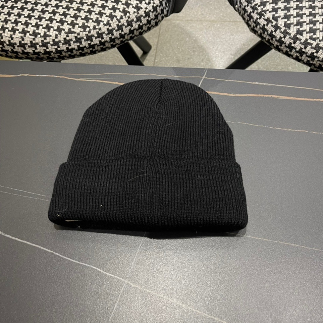 Chanel香奈儿秋冬网红时尚毛线帽，小红书爆款，手感超柔软舒适的针织线帽，