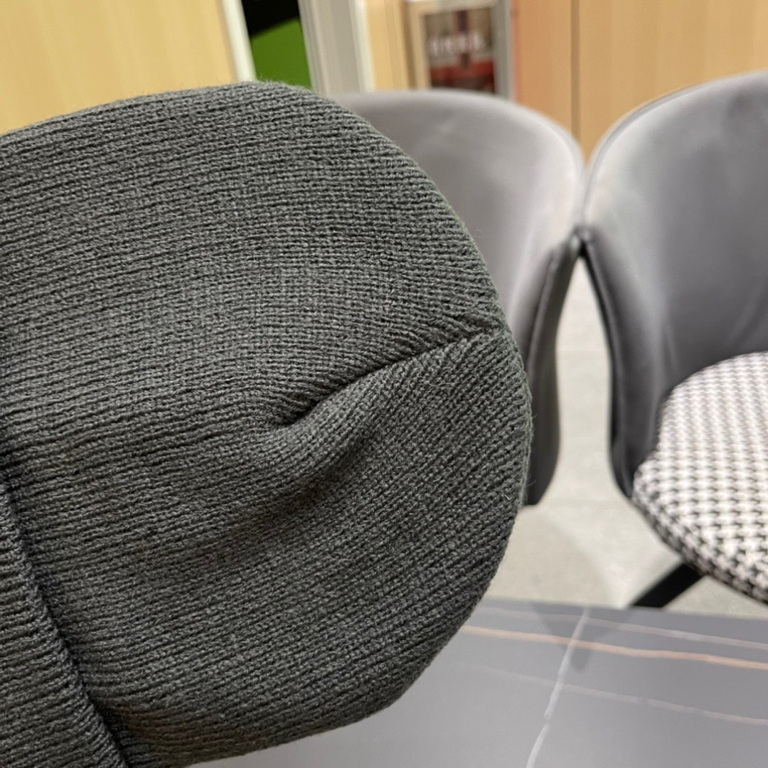 Chanel香奈儿秋冬网红时尚毛线帽，小红书爆款，手感超柔软舒适的针织线帽，