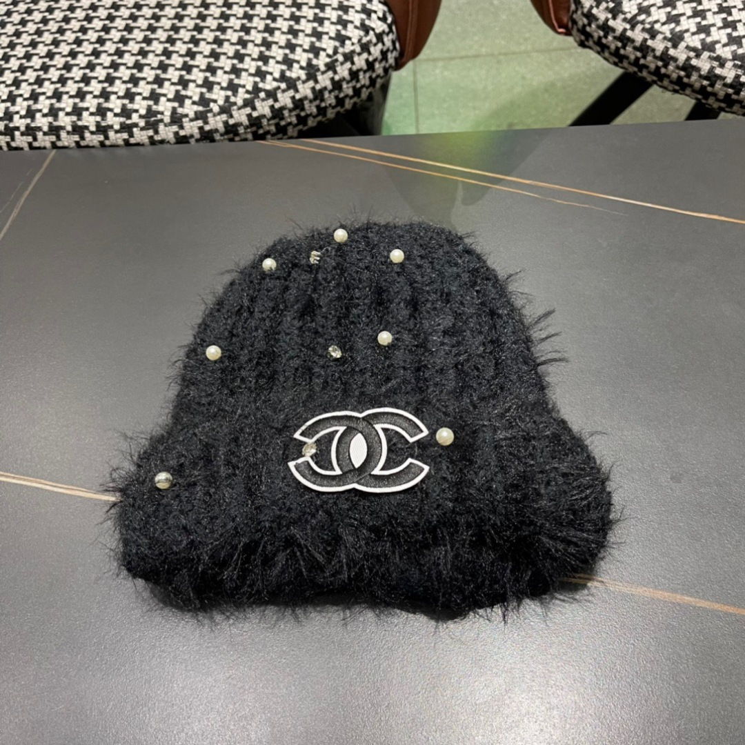 NO:365306,Chanel plush knitted wool hat with big head circumference, warm face and small ear protection hat in autumn and winter, fisherman hat baseball hat knit hat, hat, chanel, chanel, espadrilles, hatsChanel香奈儿毛绒针织毛线帽大头围有弹性,秋冬季保暖显脸小护耳帽子渔夫帽棒球帽针织帽,帽子,chanel,chanel,espadrilles,hats,hat
