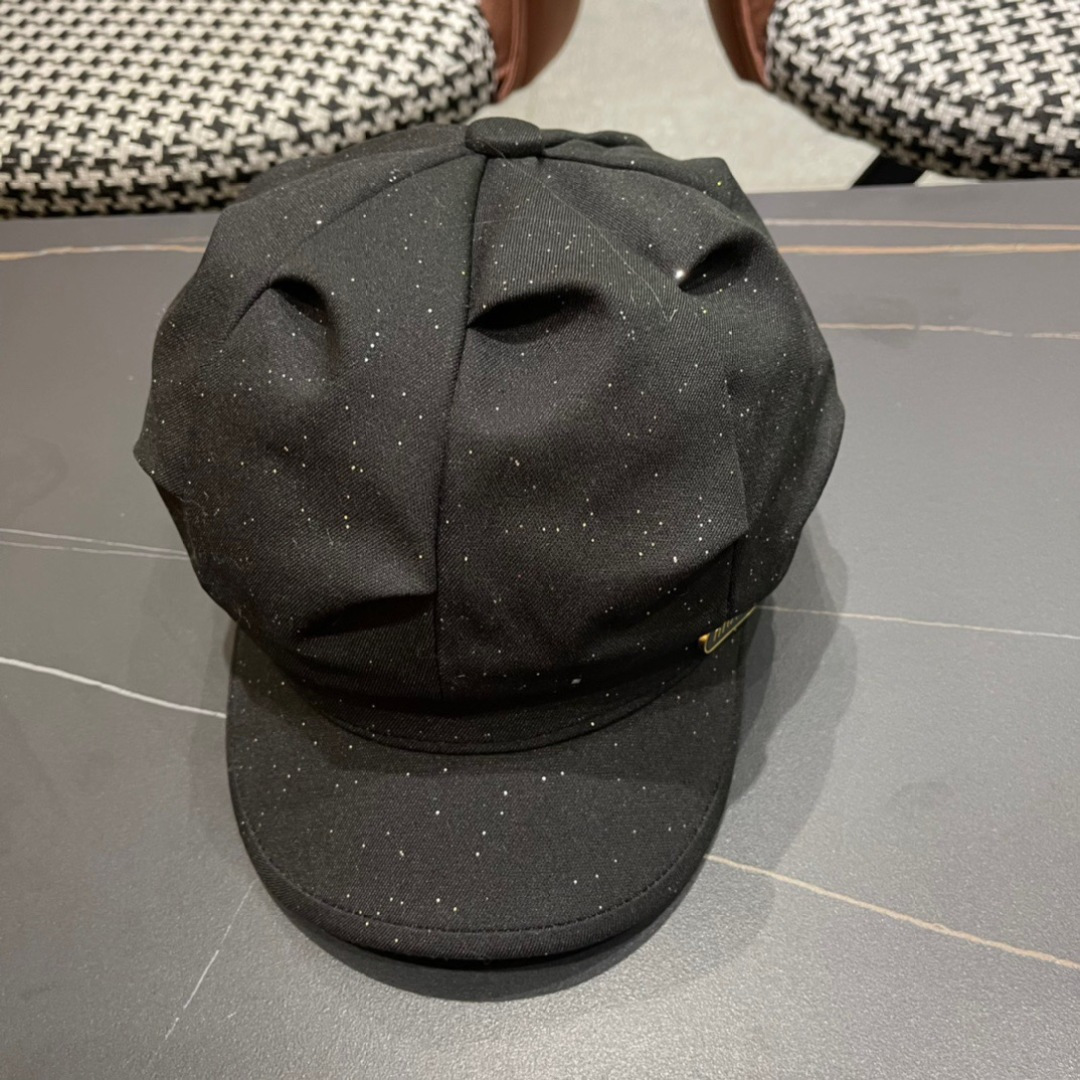 NO:219032,Miserable MIUMIU series new berets, popular INS fashion trendy people same style, must-have hats, fisherman hats, baseball hats, knit hats, hats, miumiu, espadrilles, hats19860909谬谬MIUMIU系列新品贝雷帽 爆款INS时尚潮人同款单品出街必备帽子渔夫帽棒球帽针织帽,帽子,miumiu,espadrilles,hats,hat