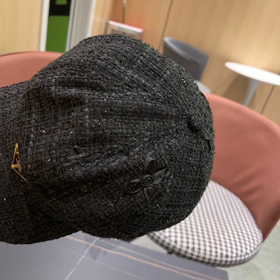 【普拉达】2024早秋新款网红贝雷帽新款出货，大牌款超好搭配，赶紧入手！