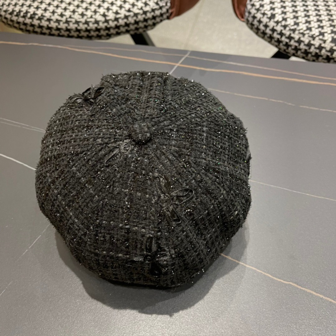 【普拉达】2024早秋新款网红贝雷帽新款出货，大牌款超好搭配，赶紧入手！