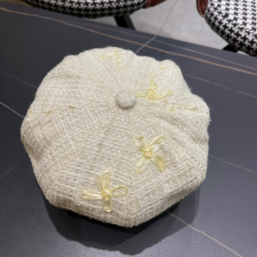 【普拉达】2024早秋新款网红贝雷帽新款出货，大牌款超好搭配，赶紧入手！