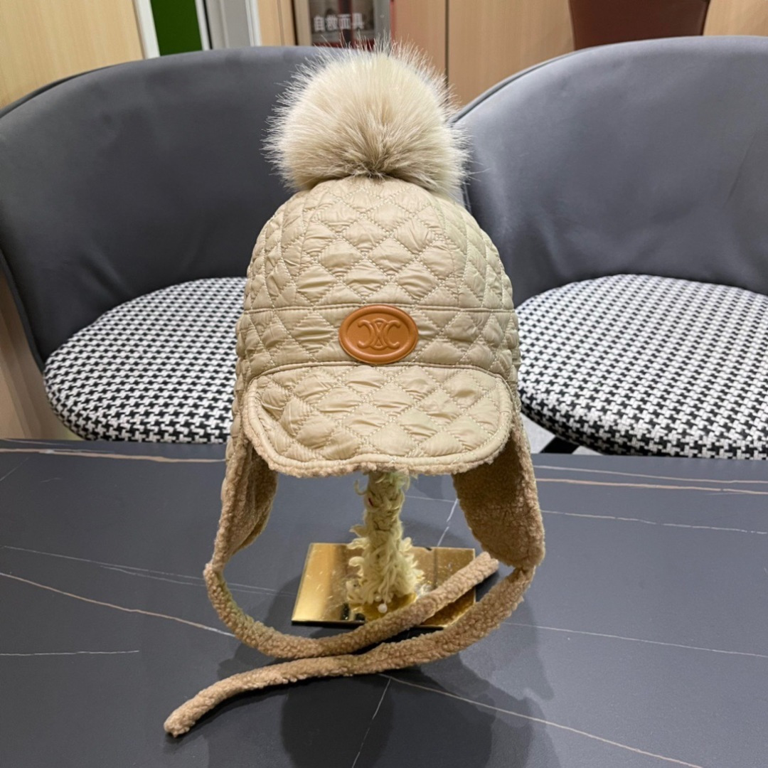 NO:219089,Celine cellne autumn and winter new Lei Feng hat for women in winter fashion warm plus velvet cold riding ear protection hat for women hat fisherman hat baseball hat knit hat, hat, celine, espadrilles, hats19860909赛琳cellne 秋冬新款雷锋帽女冬季时尚保暖加绒防寒骑车护耳帽防帽子女帽子渔夫帽棒球帽针织帽,帽子,celine,espadrilles,hats,hat