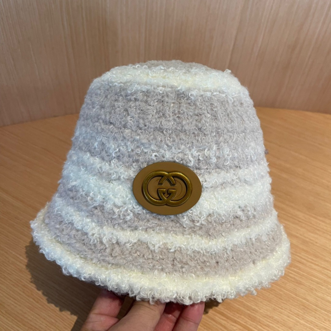 GUCCI古奇拼色渔夫帽2024秋冬新款女显脸小保暖帽