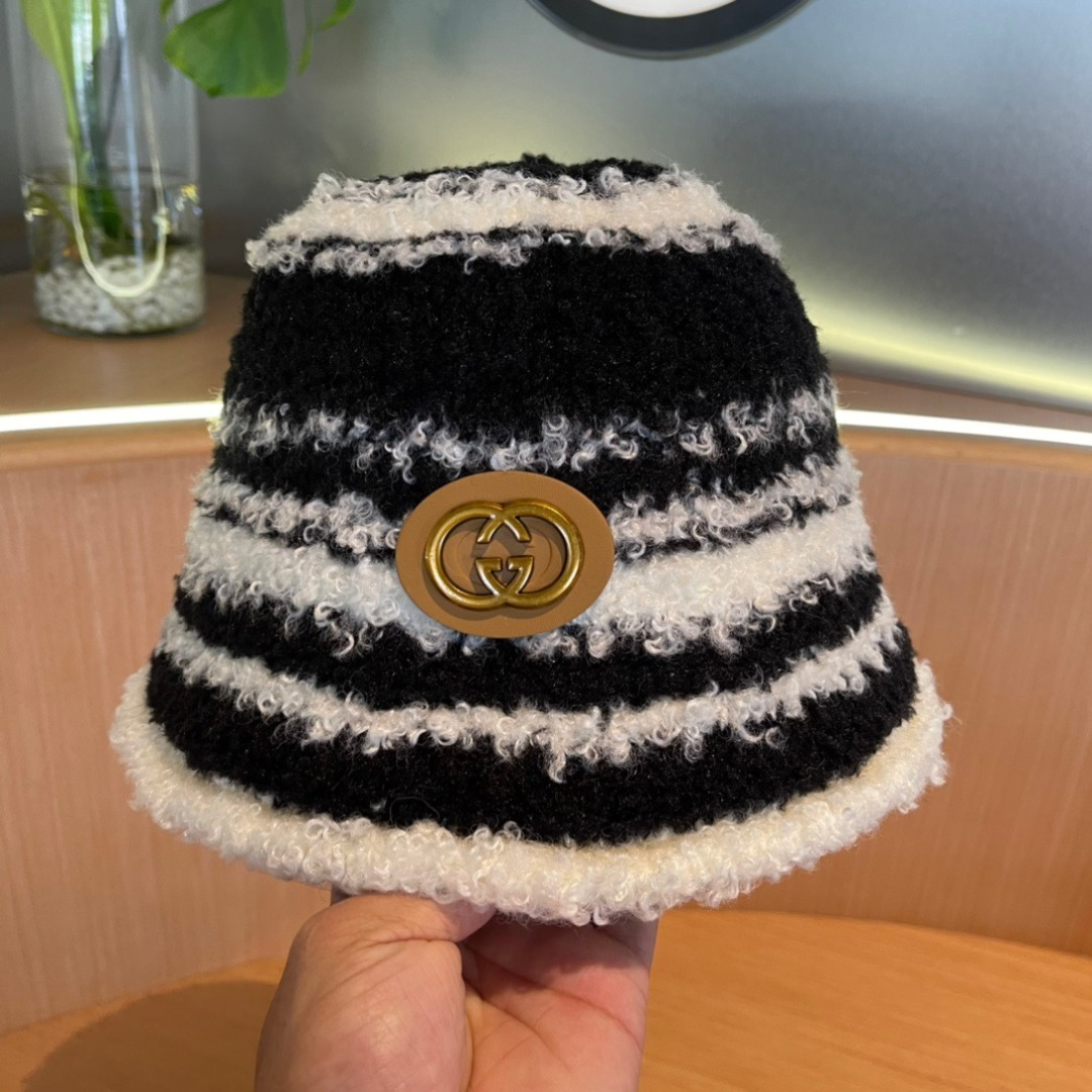 GUCCI古奇拼色渔夫帽2024秋冬新款女显脸小保暖帽