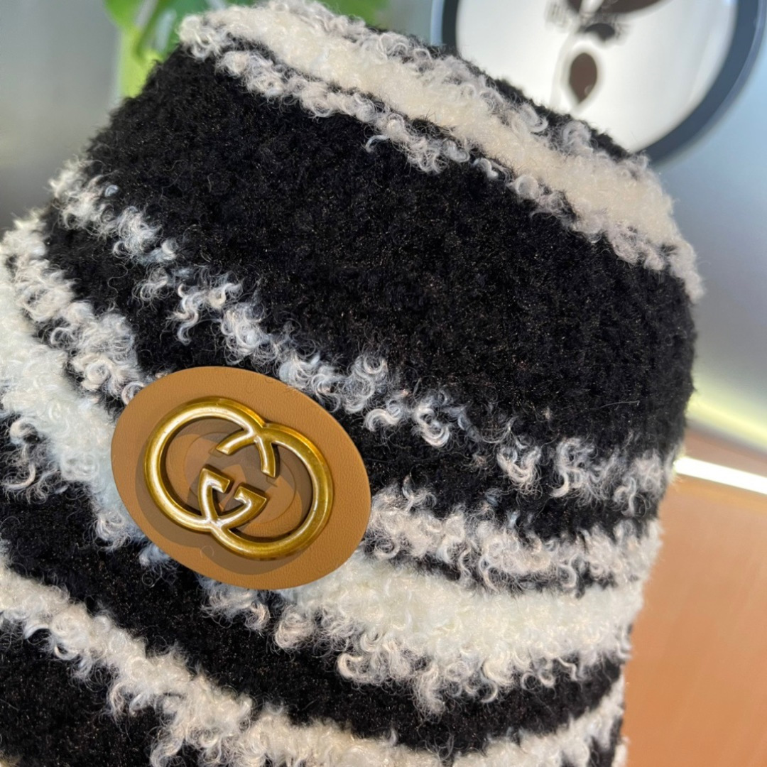 GUCCI古奇拼色渔夫帽2024秋冬新款女显脸小保暖帽