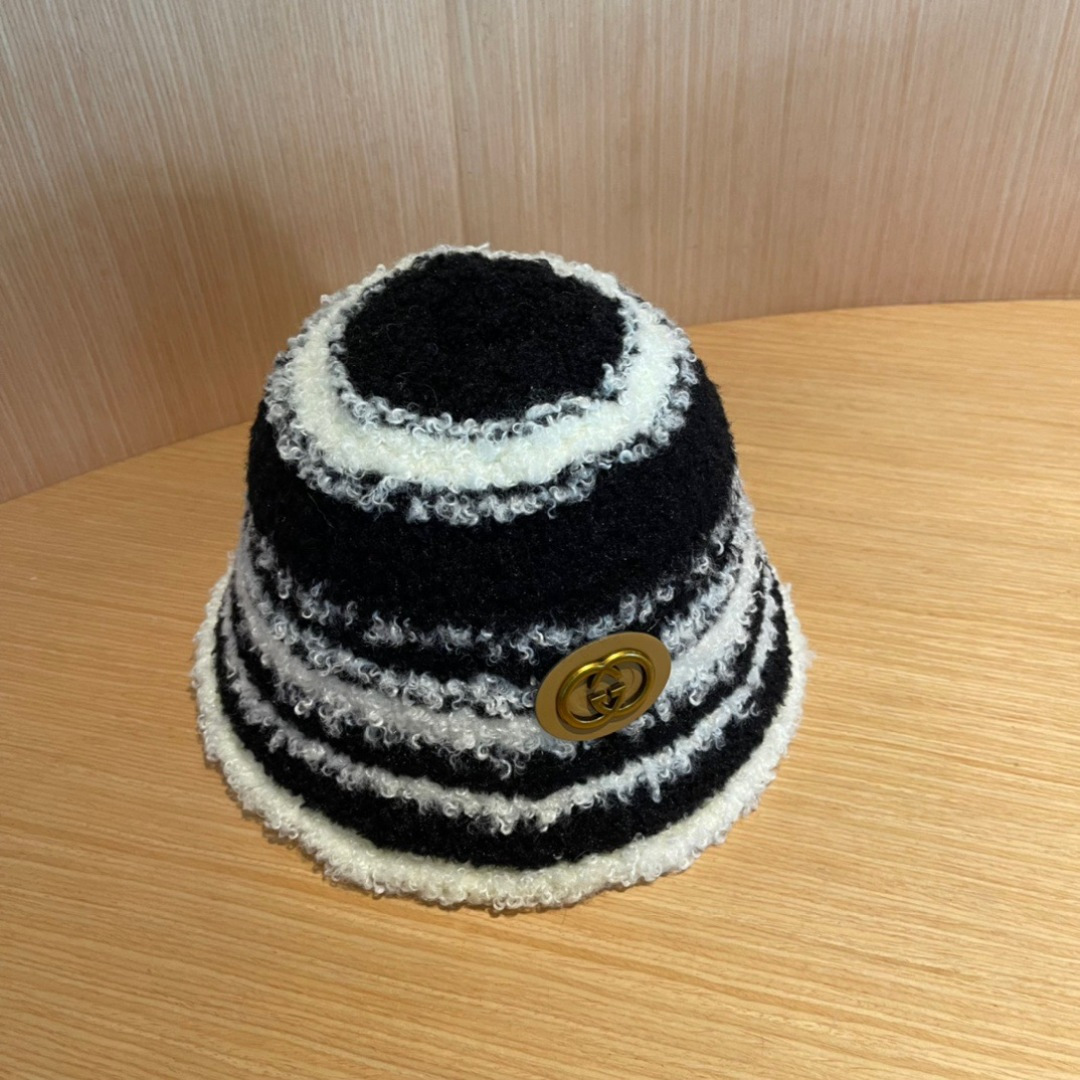 GUCCI古奇拼色渔夫帽2024秋冬新款女显脸小保暖帽