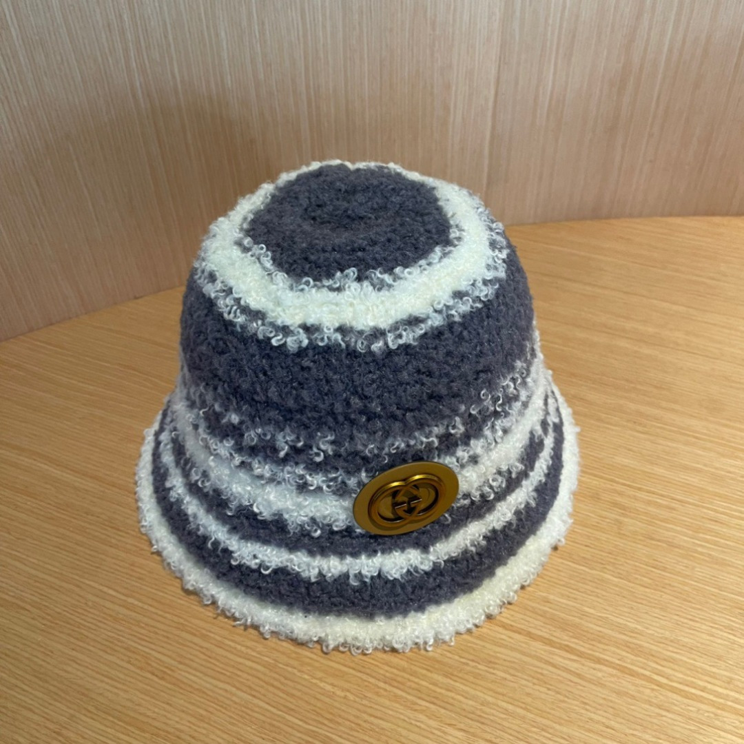 GUCCI古奇拼色渔夫帽2024秋冬新款女显脸小保暖帽