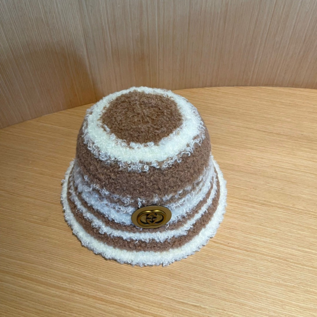 GUCCI古奇拼色渔夫帽2024秋冬新款女显脸小保暖帽